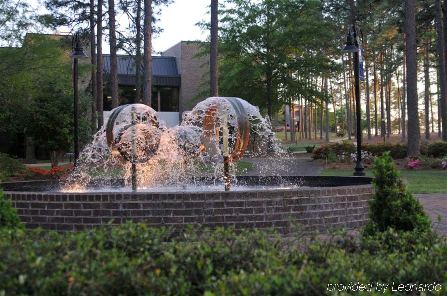 Hampton Inn Aiken Exterior photo